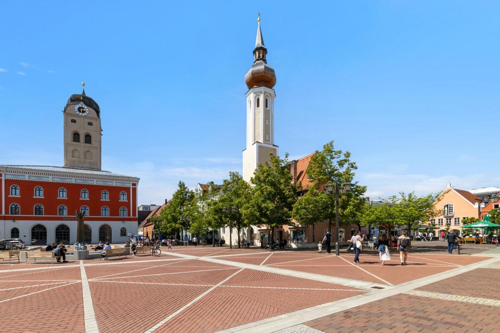 Apartamento Helloflats - Luxus-penthouse - Balkon - Parking - Zentrum - Therme - Naehe Flughafen Muc *
