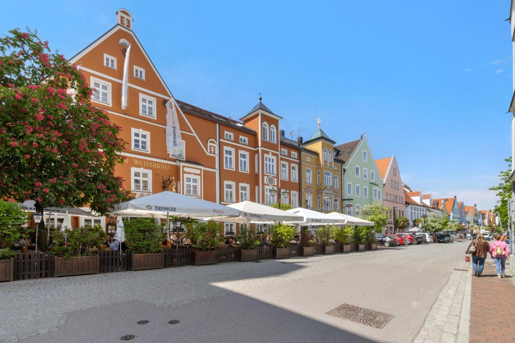 Helloflats - Luxus-penthouse - Balkon - Parking - Zentrum - Therme - Naehe Flughafen Muc Erding